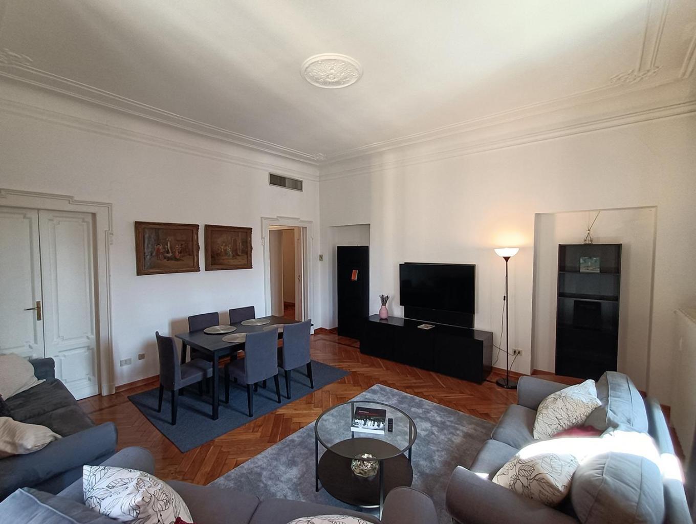 Апартаменты Sahi - Residenza Bianca Di Savoia Милан Экстерьер фото